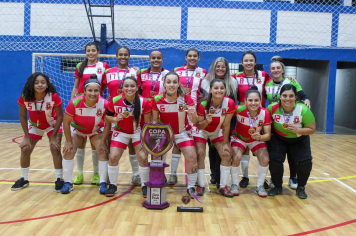 É CAMPEÃ!
